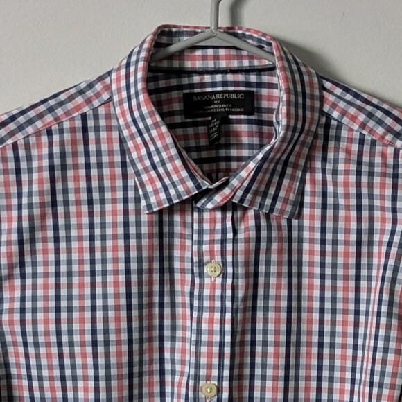 Banana Republic - Pink/Blue Plaid Slim-Fit, Non-Iron Dress Shirt - Size M - Picture 2 of 5